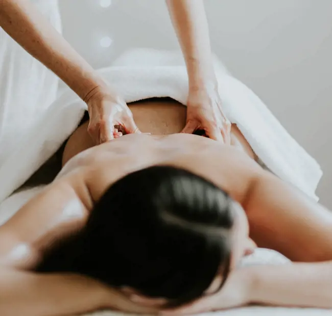Weavers' House Spa, back massage treatment